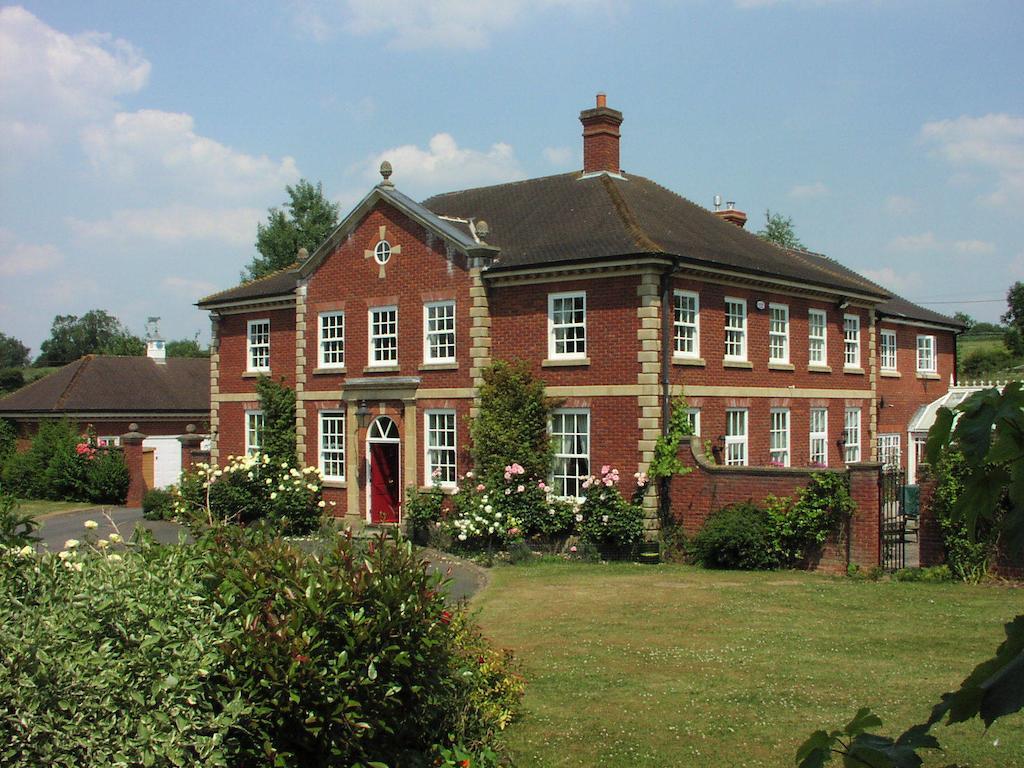 Austons Down Farm B&B Claverdon Bagian luar foto